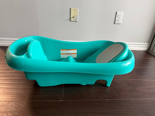 Newborn to Toddler Bath Tub - photo 3