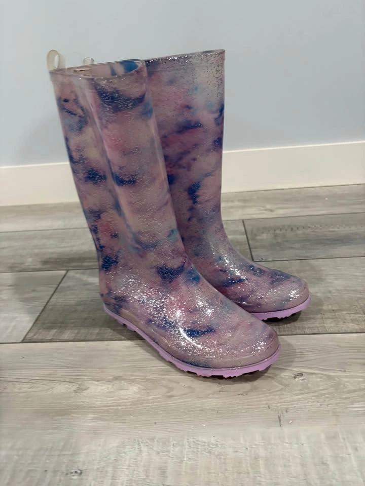 Joe Fresh Glitter Tie-Dye Rain Boots Size 6 - photo 2