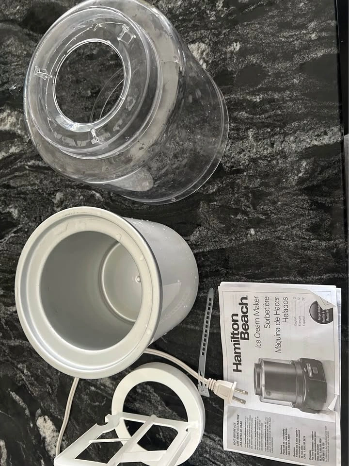 Hamilton Beach Ice Cream Maker - photo 2