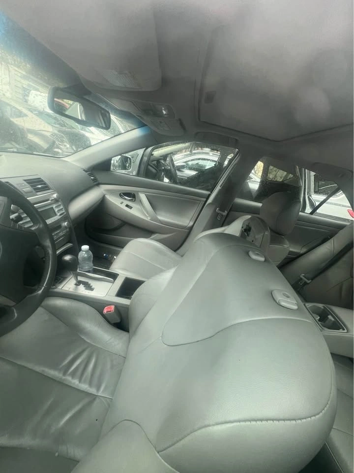 2008 Toyota Camry Hybrid Silver Parts Car - photo 5