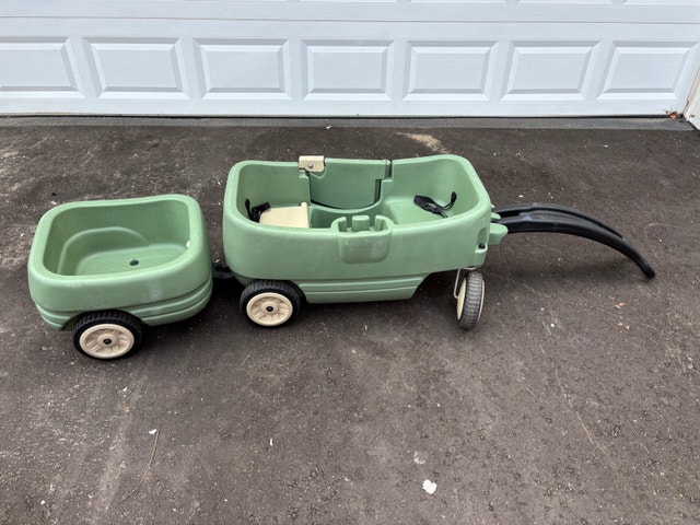 Step 2 Wagon Plus Trailer