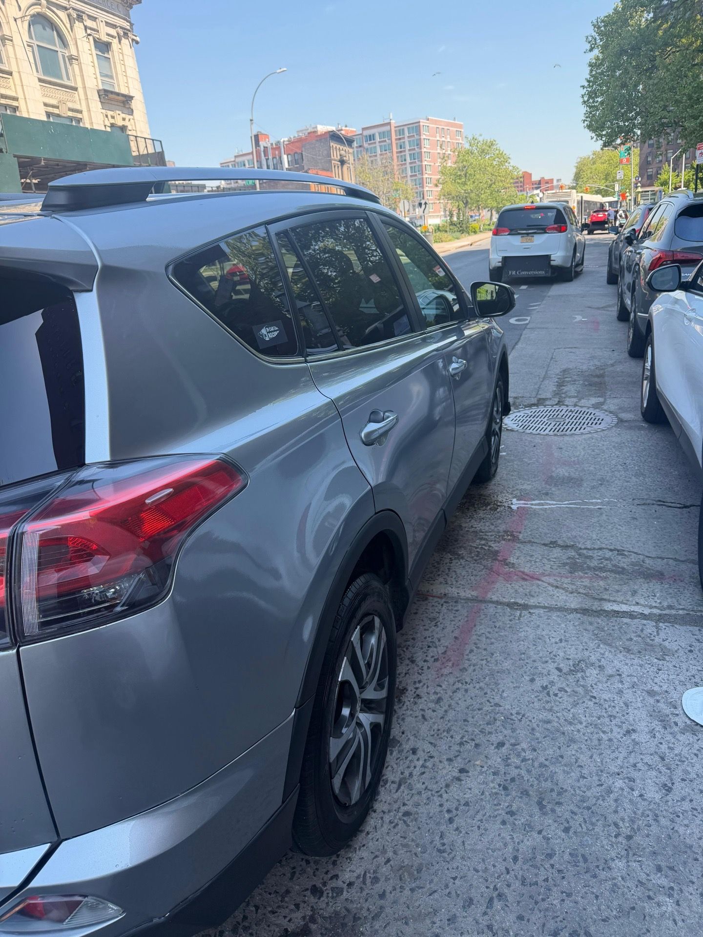 2017 Toyota Rav4 - photo 2