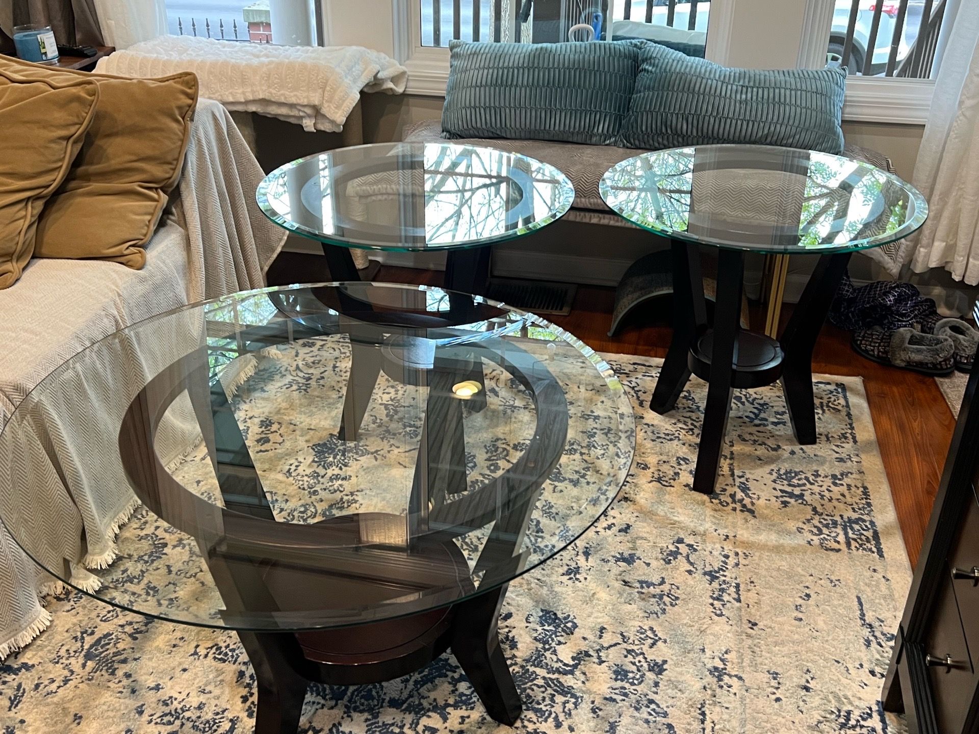 Table Set - photo 4
