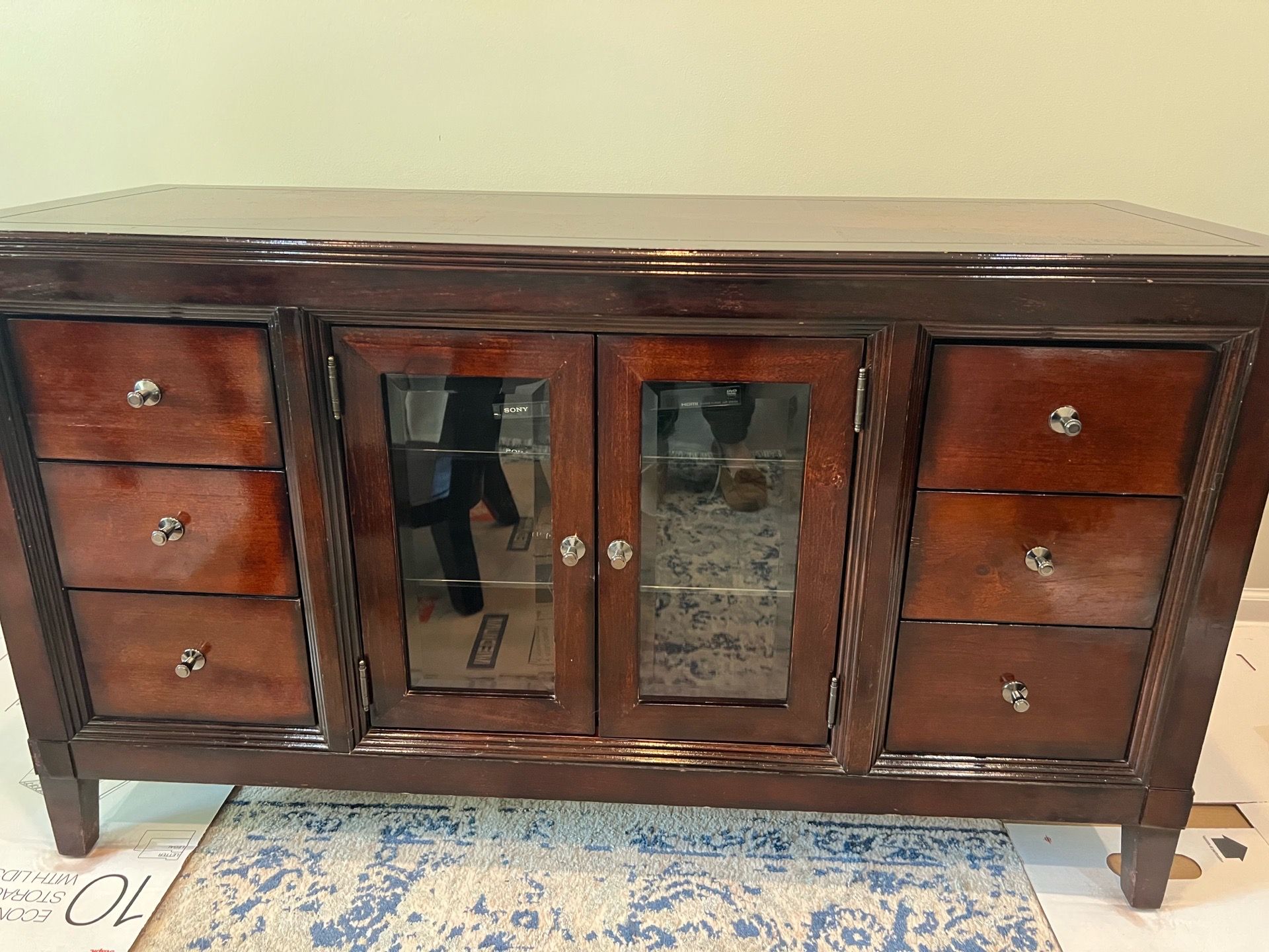 TV Stand - photo 2