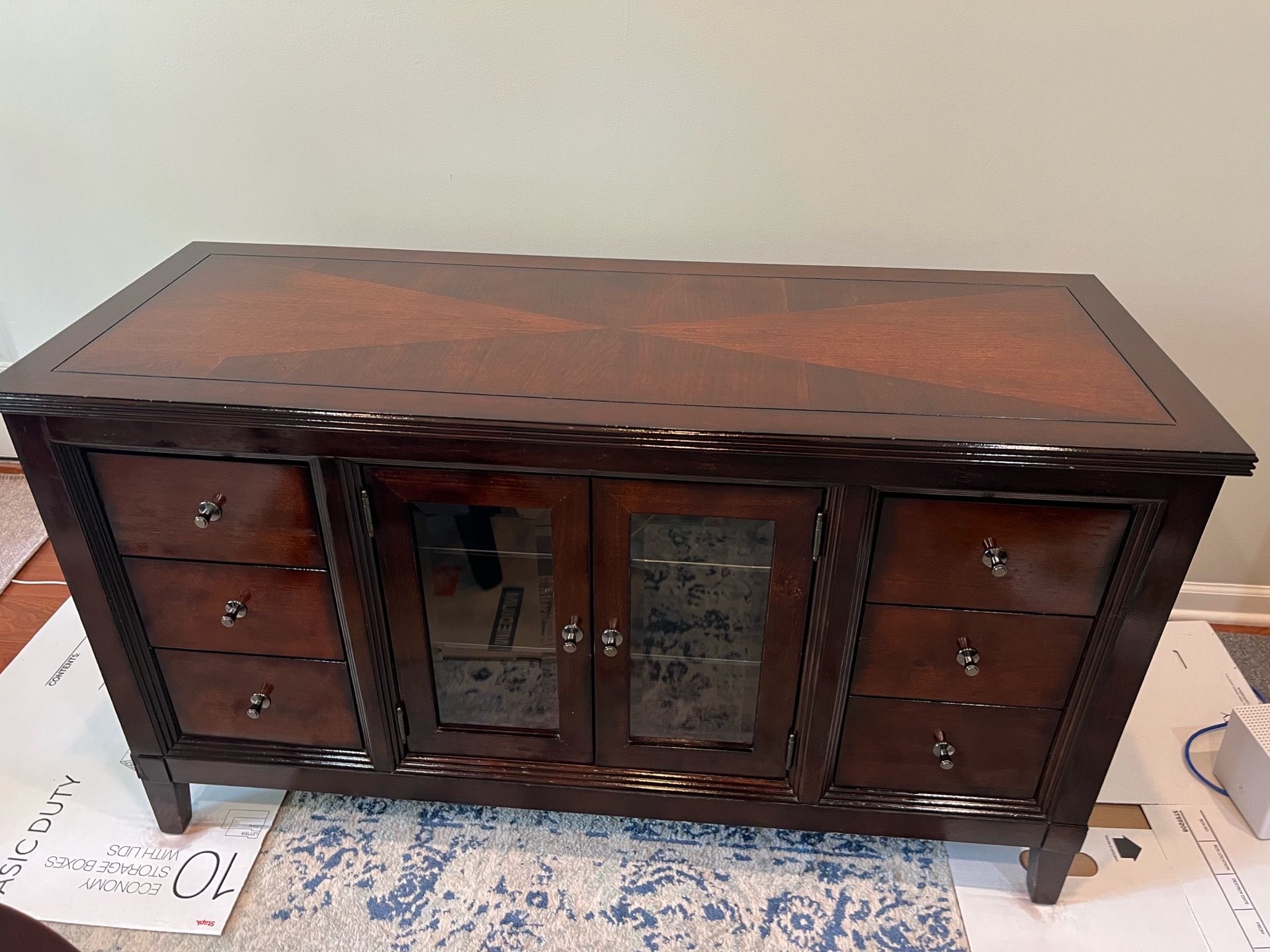 TV Stand - photo 3