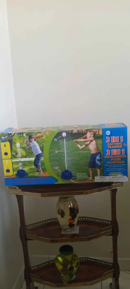 Water Works 2 in 1 Batting Trainer. NEW BOXED - photo 2