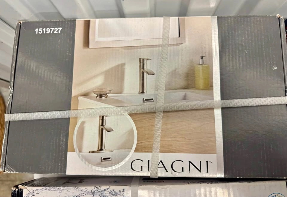 Giagni Sorizio Brushed Nickel Bathroom Faucet