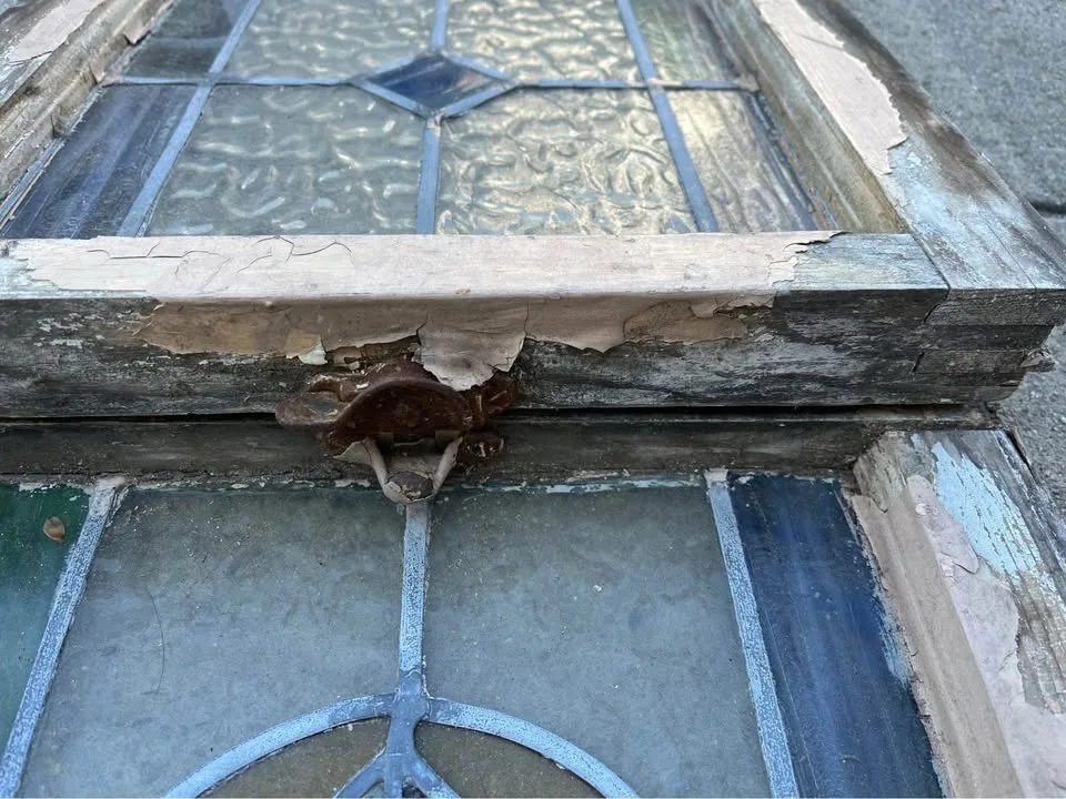 Stained Glass Window Antique image indicator(3)