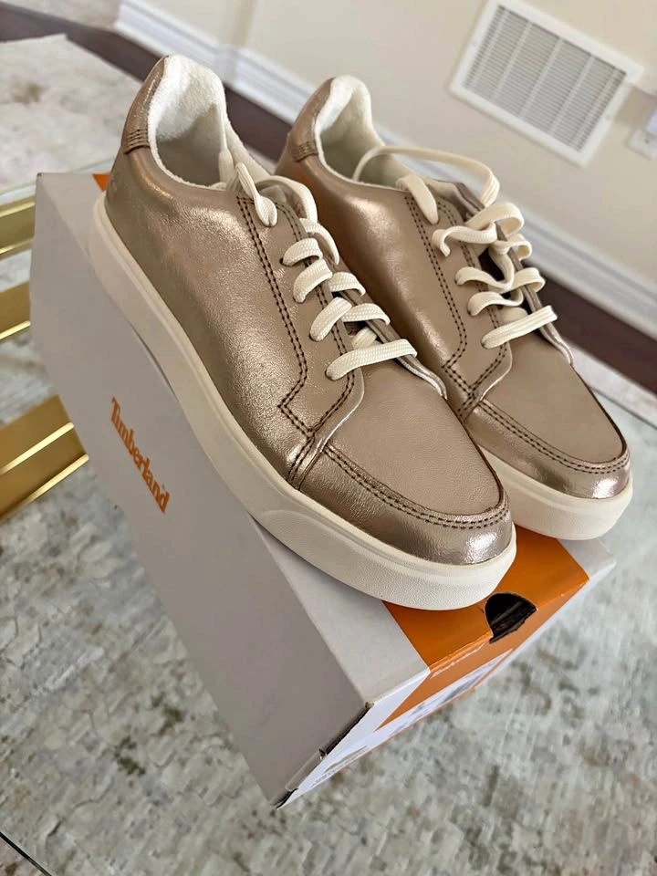 Timberland Sneaker Gold Metallic Size 9