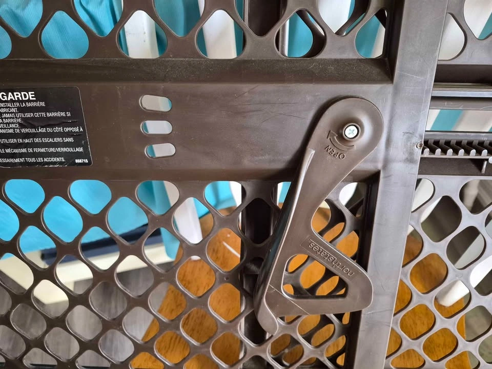 Baby/pet gate - photo 2