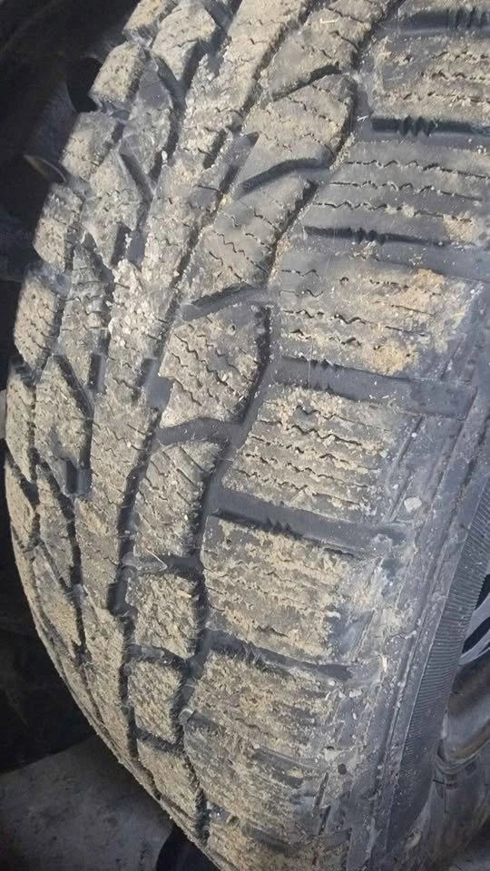 215 60 R17 Tires and Rims - photo 3