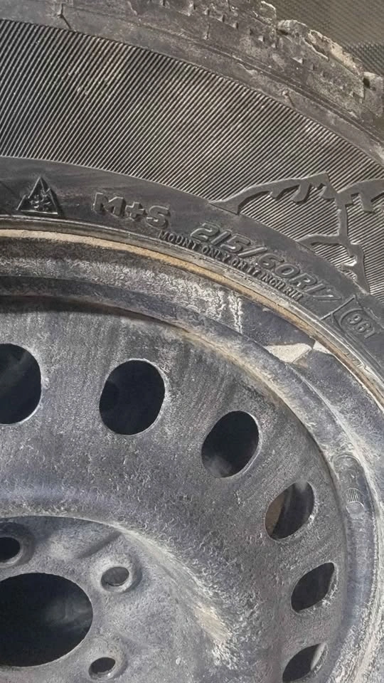 215 60 R17 Tires and Rims - photo 5