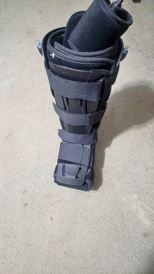 Air cast