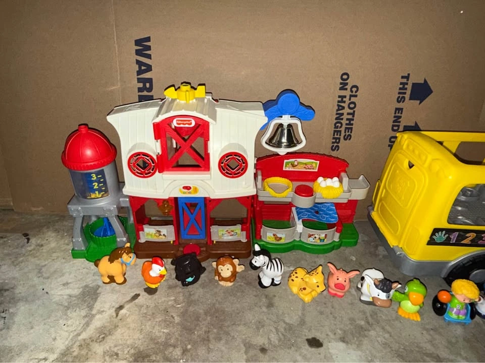 Little People Lot $40 - photo 3