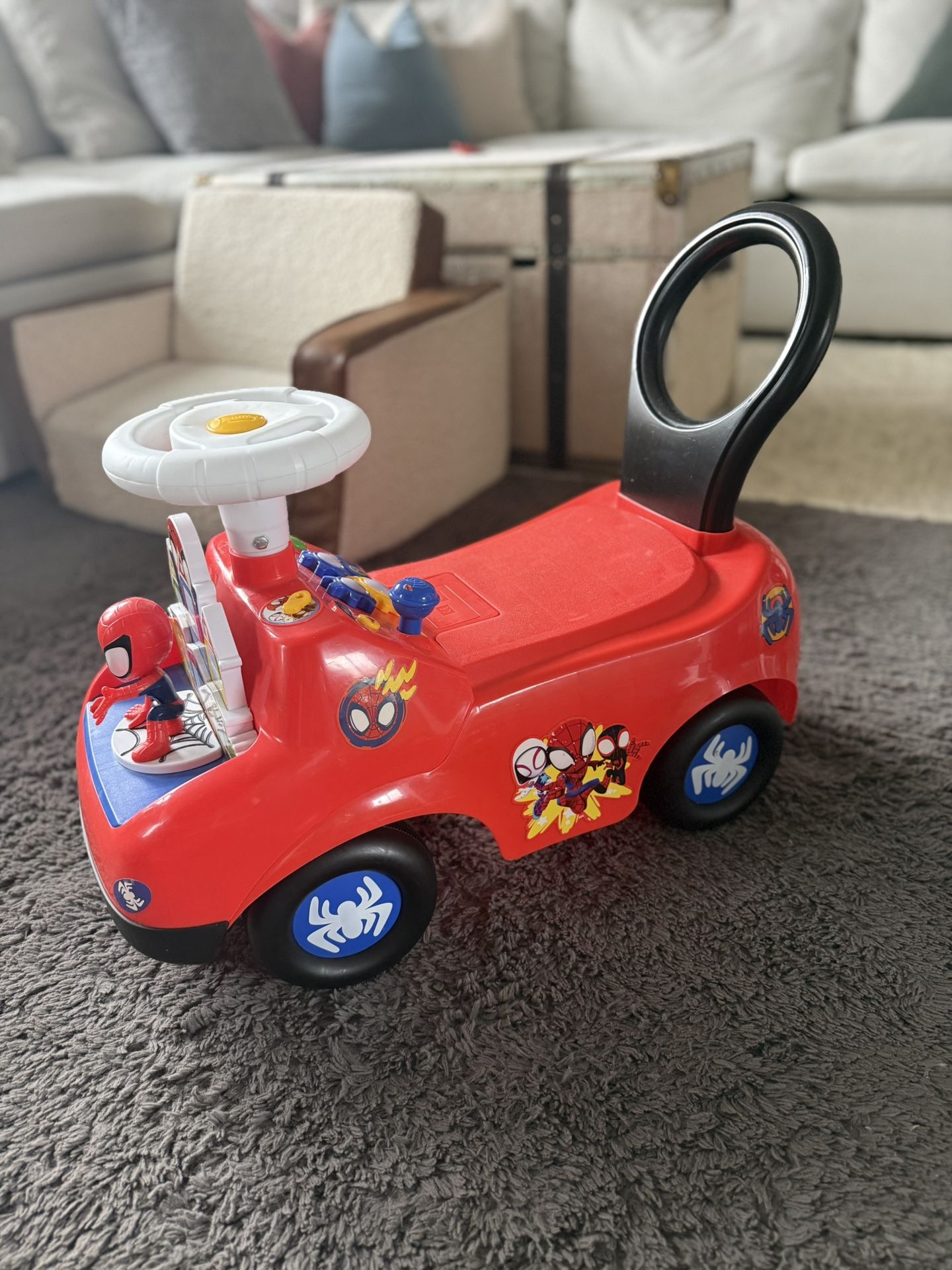 Marvel Kiddieland Spidey Activity Ride-on Toy Car - photo 4