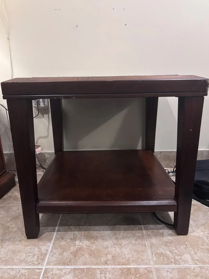 2ft x 2ft Square Coffee Table - photo 2
