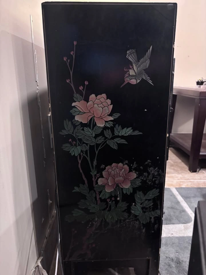 Vintage Chinese Wedding Cabinet - Black Lacquer - photo 4