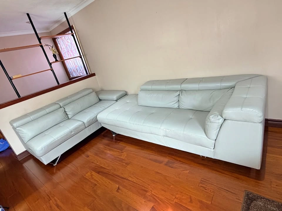Light Grey Leather Sofa Set (3-Seater + 2-Seater) – Hidden Stora