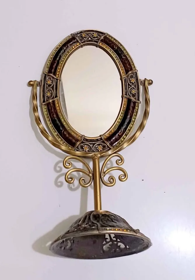 Antique Enamel & Stones Vanity Mirror image indicator(3)