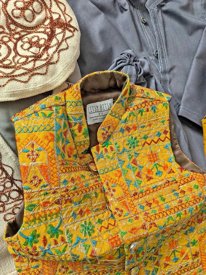 Eid outfit/Baby Boy Ethnic Wear Vests Kurta Pants 2Y