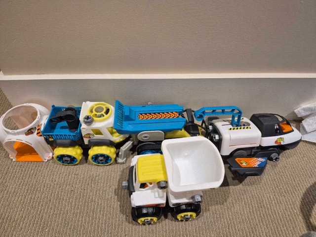 Nikko Machine Maker - Customizable Vehicles