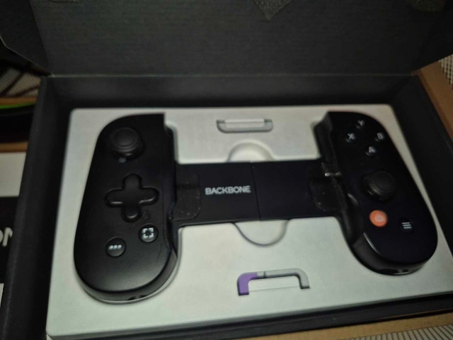Backbone One Controller for Android & iPhone (USB-C) - photo 3