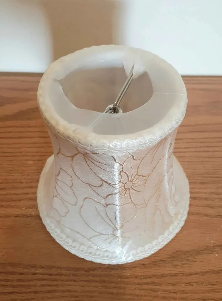 Vtg. Chinese Hand Painted Vase Table Lamp image indicator(7)