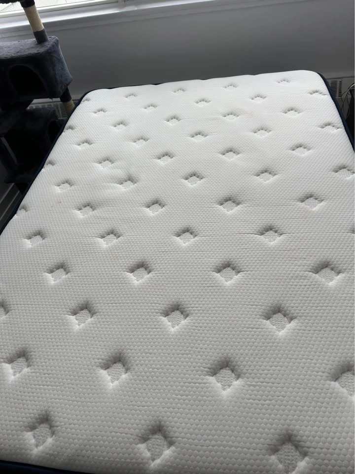 Move Out Sale — MOLBLLY Full Size Mattress | Clean & Comfortable - photo 2