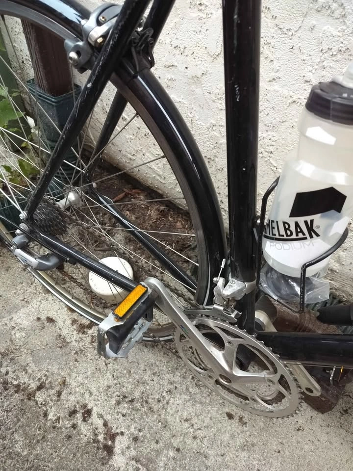 Novara Strada Roadbike - barely used - photo 2