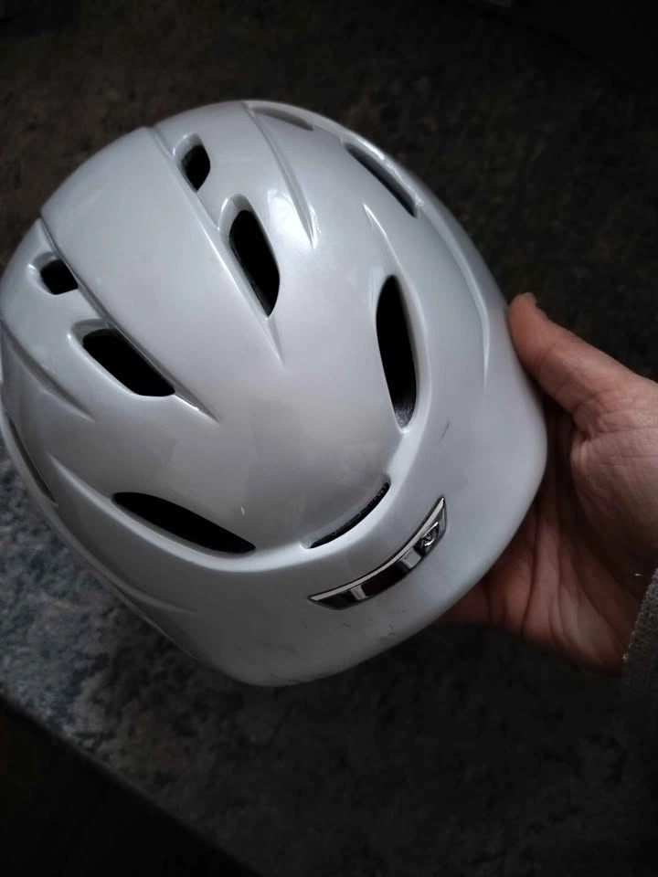 Giro Ski / Snowboard Helmet - Women's Small / Youth - photo 3