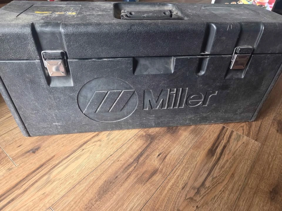 Miller Tig Wielder - photo 4