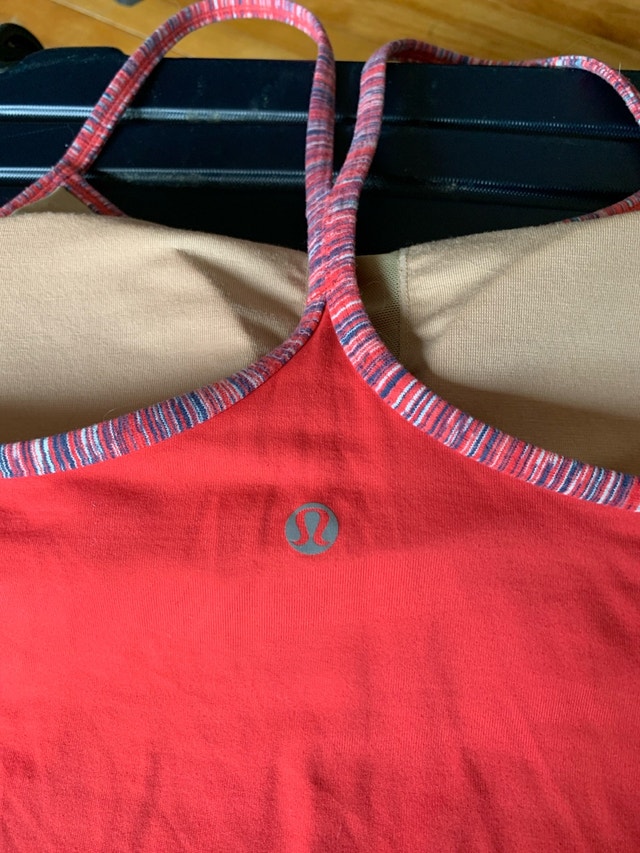 Lululemon Tank - Size Medium - Pink - photo 3