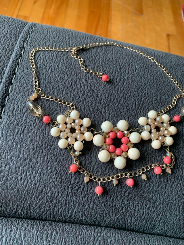 Coral and Cream Beads Necklace