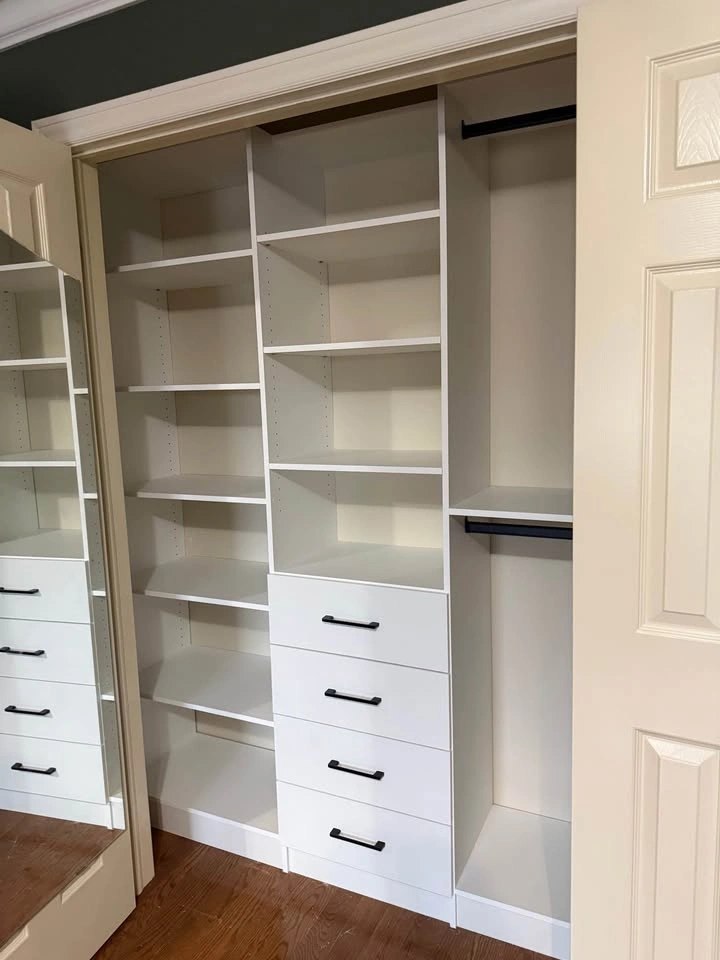 Walk-In Closet & Custom Closet Cabinets | GTA - photo 3