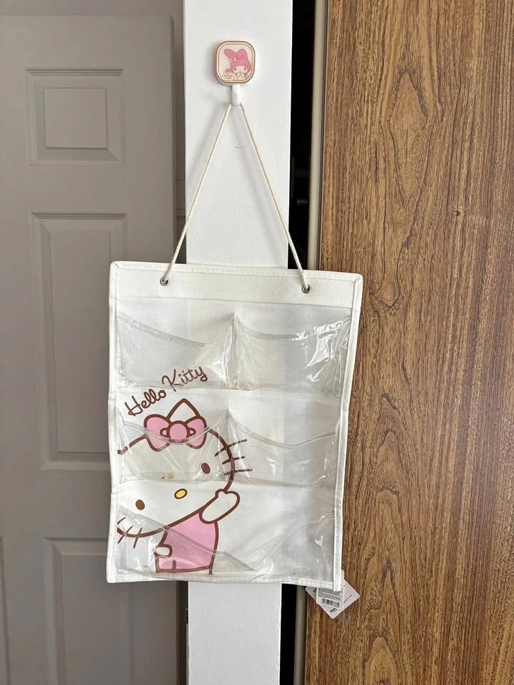 Hello Kitty Wall Hanging Storage