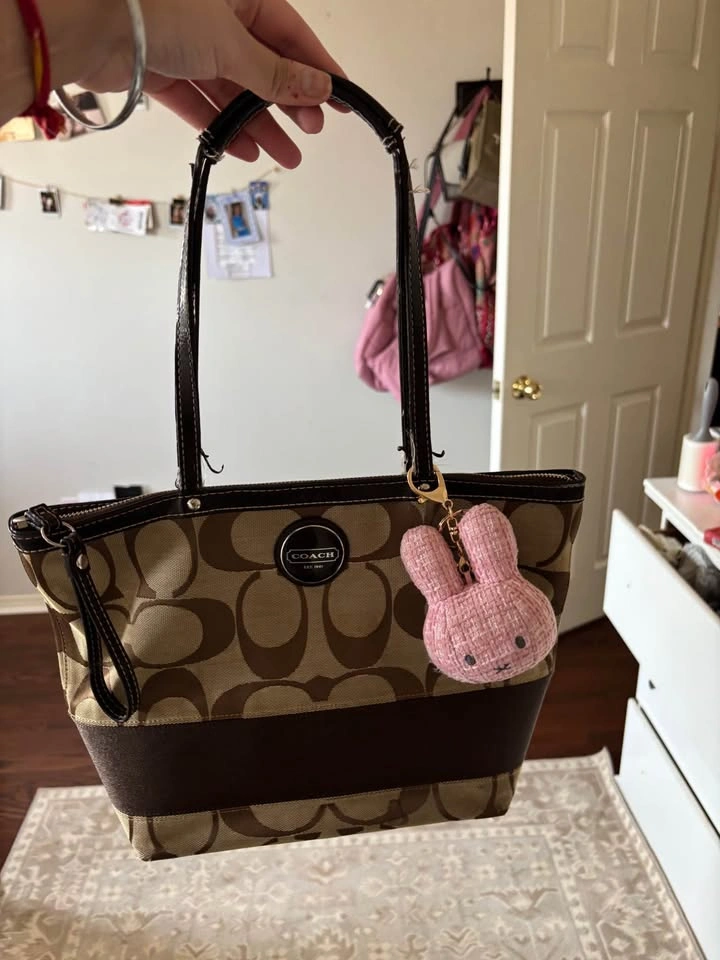 Coach Monogram Purse - photo 2