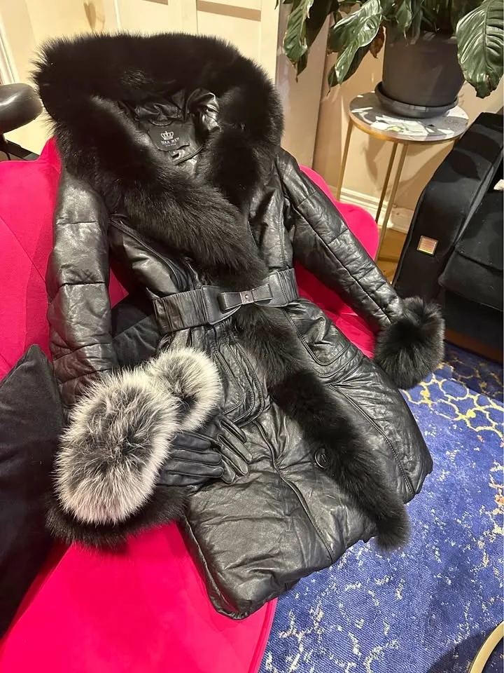 Elegant Winter Coat - Faux Fur Trim, Real Leather thumbnail