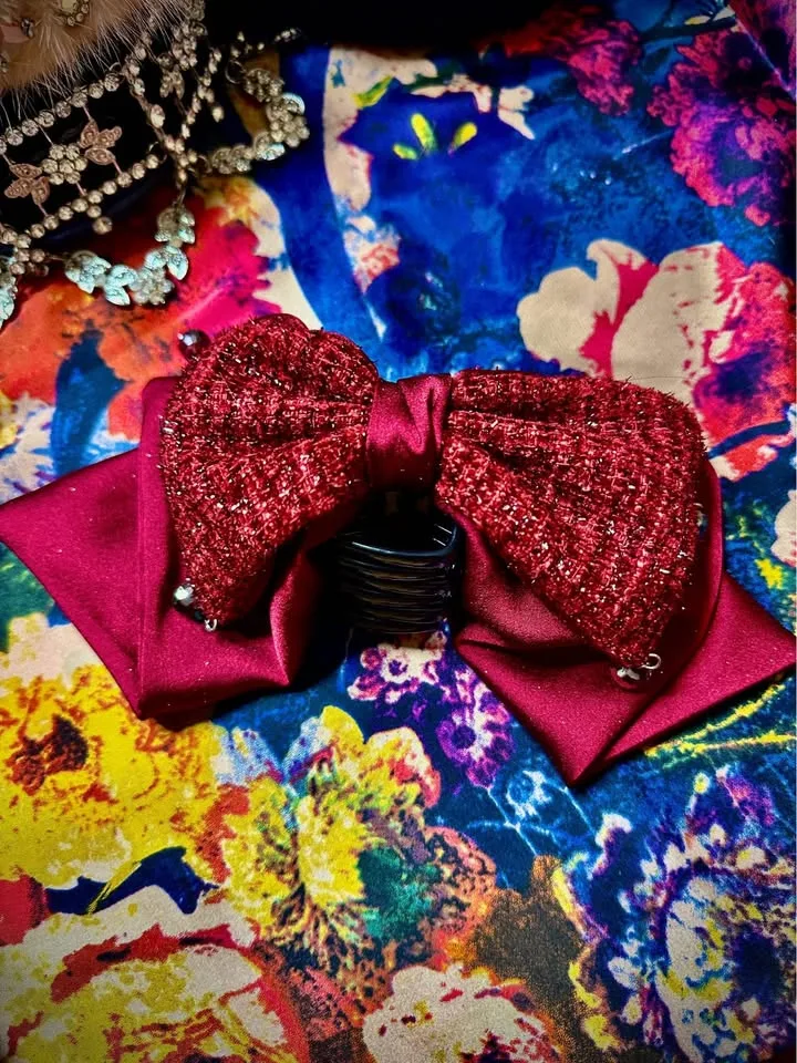 Glam Hair Claws – Instant Style, Effortless Volume! image indicator(7)