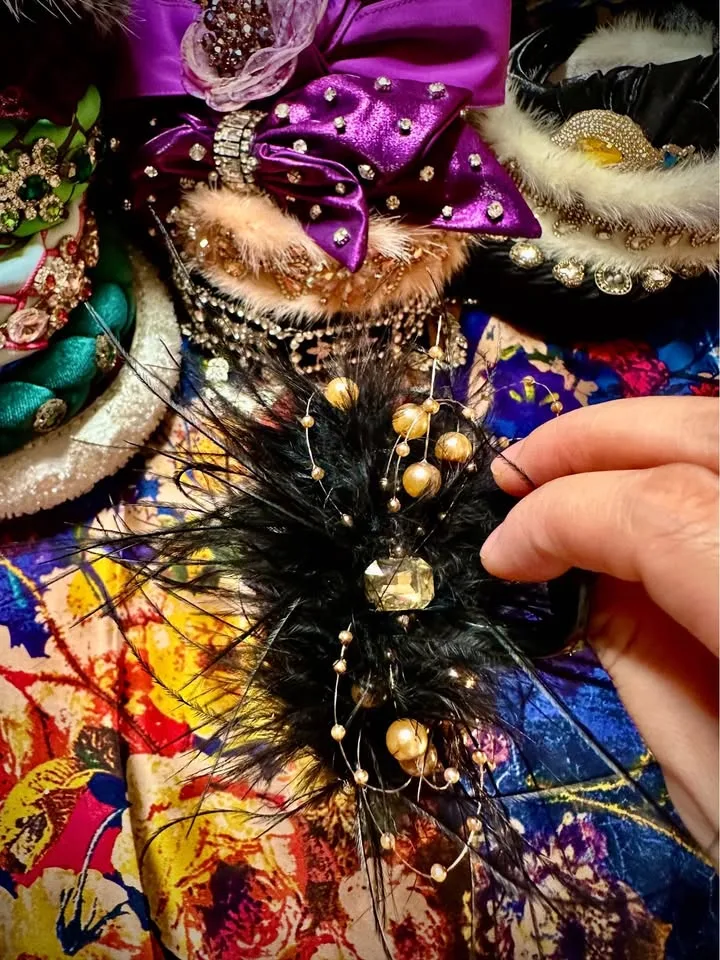 Glam Hair Claws – Instant Style, Effortless Volume! image indicator(9)