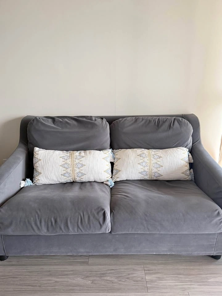 IKEA VINLIDEN Loveseat - Dark Gray