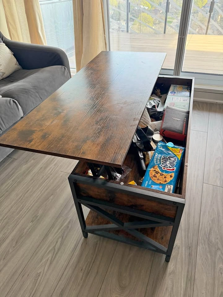 Lift-Top Coffee Table (47”) - Rustic Style