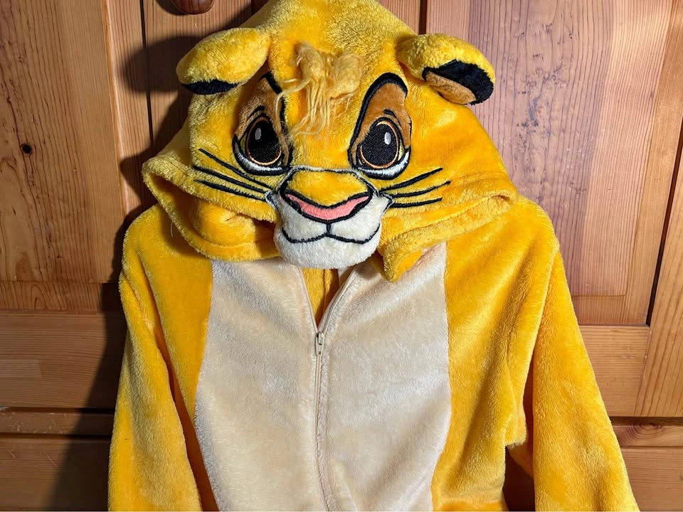 Disney Lion King Kids Onesie L (10-12)