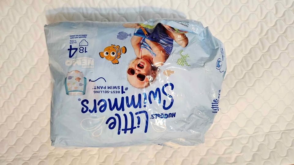 Baby swim diapers