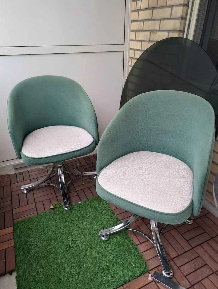 Glass table with 4 chairs - photo 4
