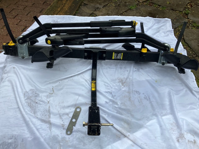 Saris SuperClamp 2-Bike Hitch Rack, Used - photo 2