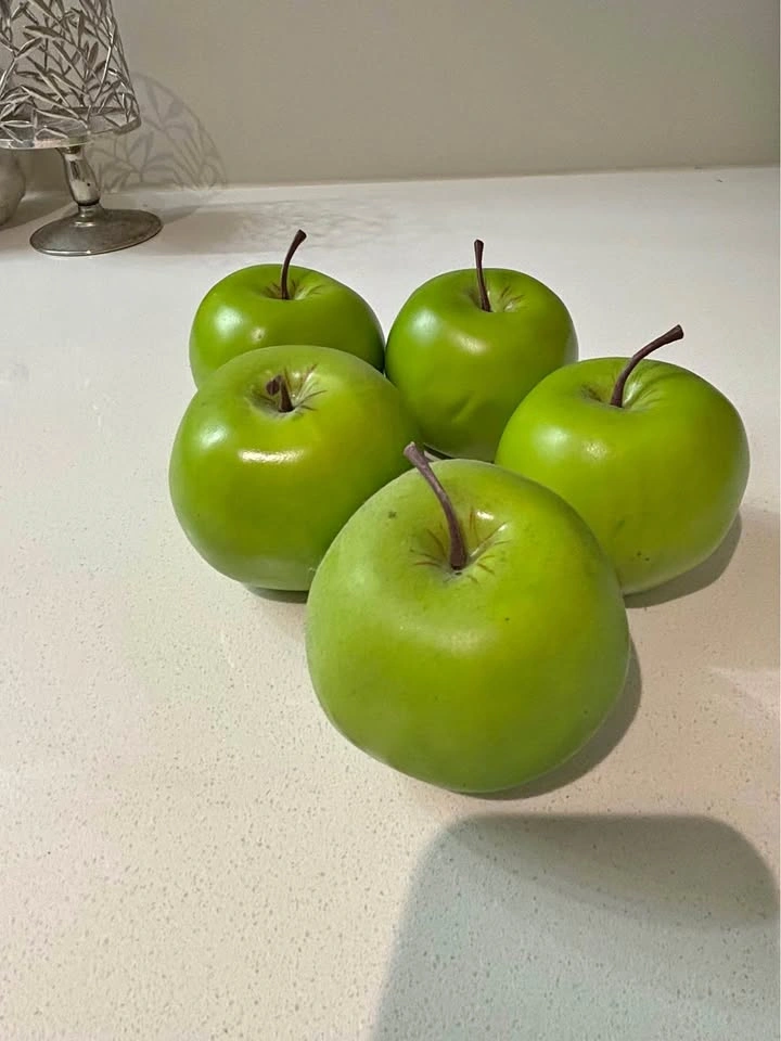 Faux Apples