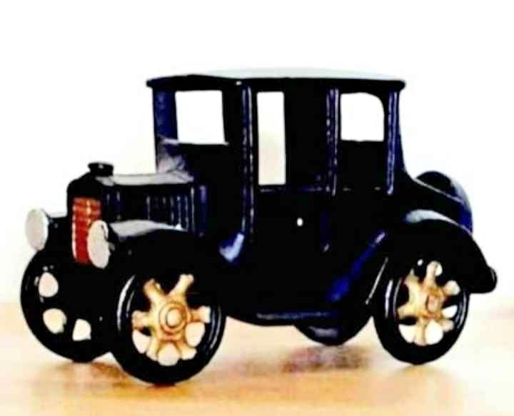Vtg.Cast Iron Ford T