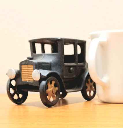 Vtg.Cast Iron Ford T - photo 5