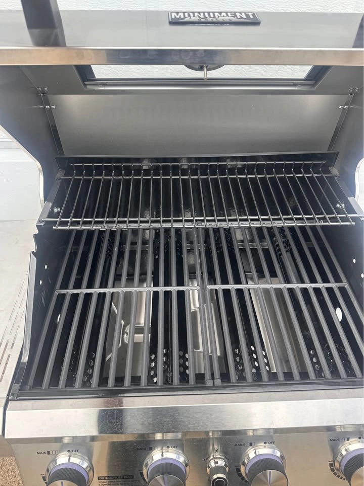 Monument Grills Mesa 400M Stainless Steel Gas Grill - photo 2