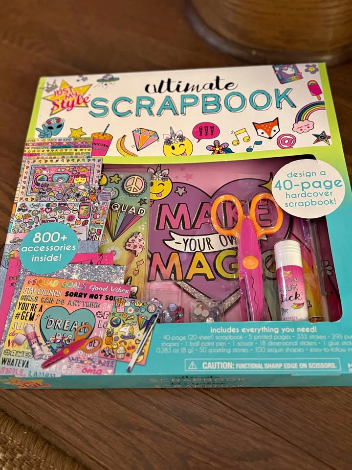 (Brand New -Sealed) Post My Style Scrapbook Kit